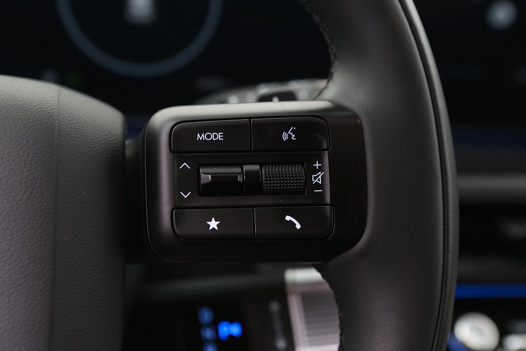 Hyundai Santa Fe PHEV 4WD Calligraphy Line 7 Sits Låga mil 2025