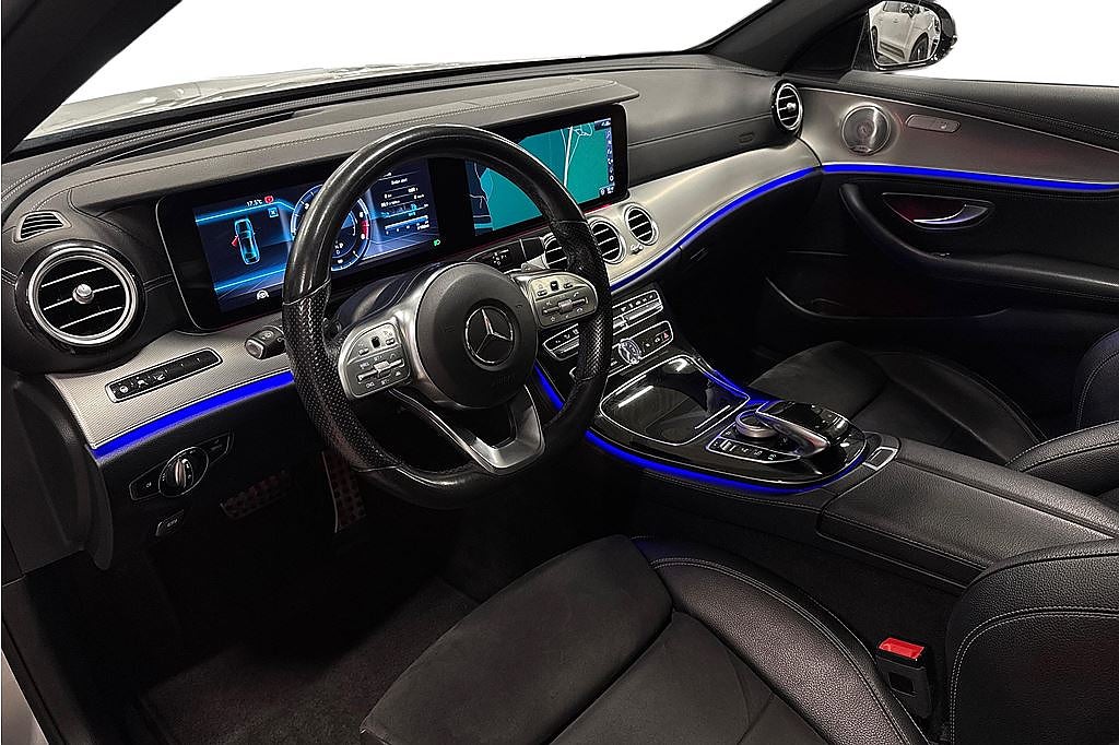 Mercedes-Benz E 300 D AMG Night, Pano, FR. 2,95%, Värmare