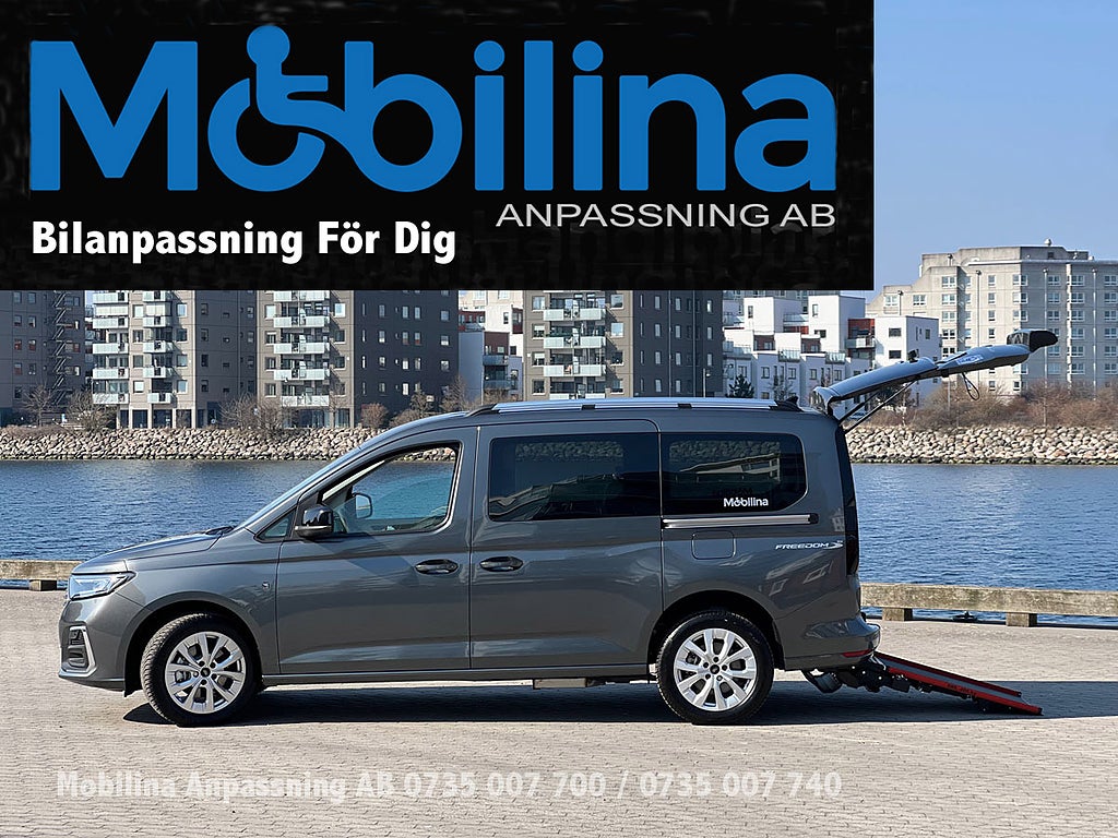 Ford Tourneo Connect Handikappanpassad Rullstolsbil 