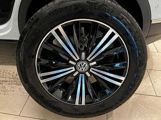 Volkswagen Tiguan 2.0 4M 220hk/Drag/Navi/360/M-Värm/Carplay