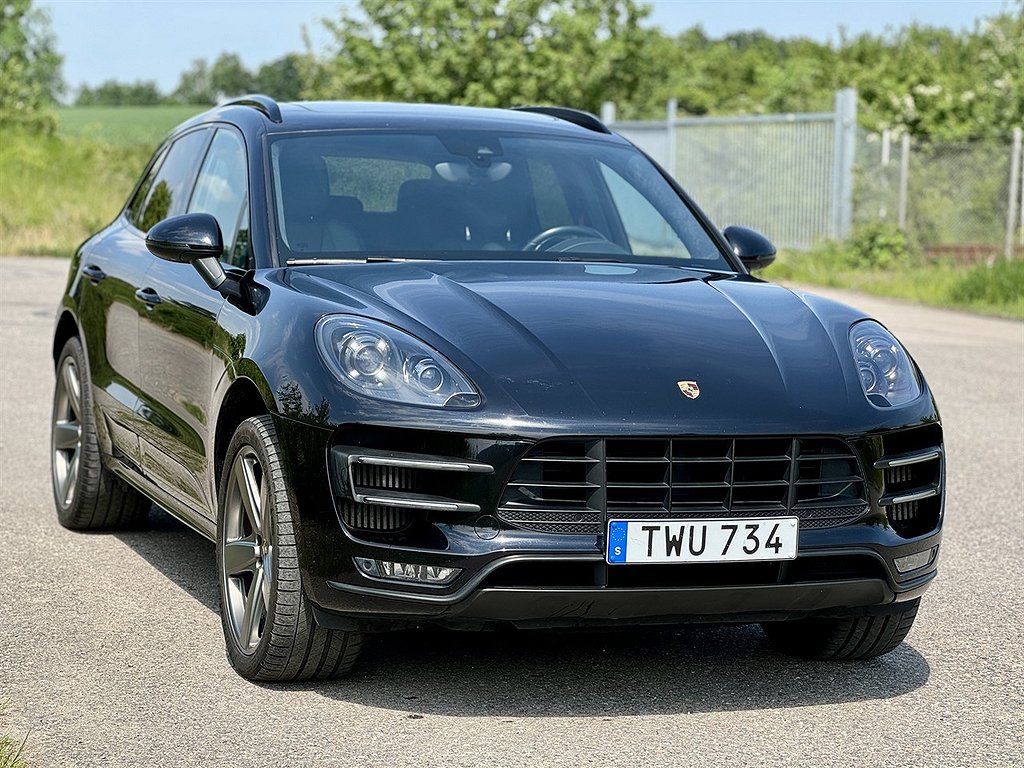 Porsche Macan Turbo PDK, 400hk Sport Chrono