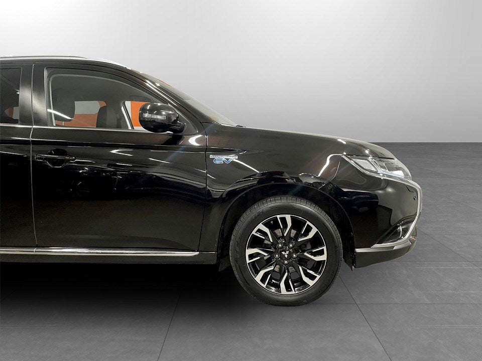 Bild på Mitsubishi Outlander Business PHEV 203hk Aut 4WD - 360-KAMERA