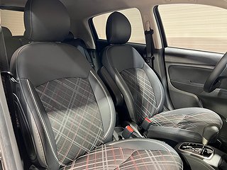 Halvkombi Mitsubishi Space Star 6 av 20