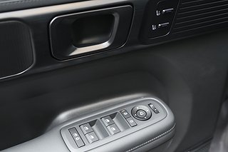 SUV Hyundai Santa Fe 16 av 27