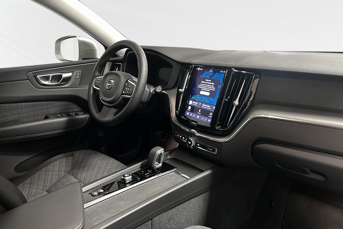 Volvo XC60 T6 Core Special Edition 2025, bild 6/36