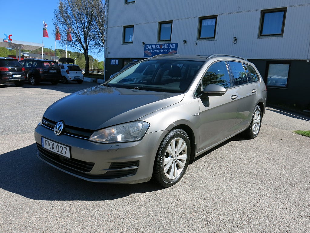 Volkswagen Golf Sportscombi 1.4 TGI DSG DRAG Navi B-Kamera