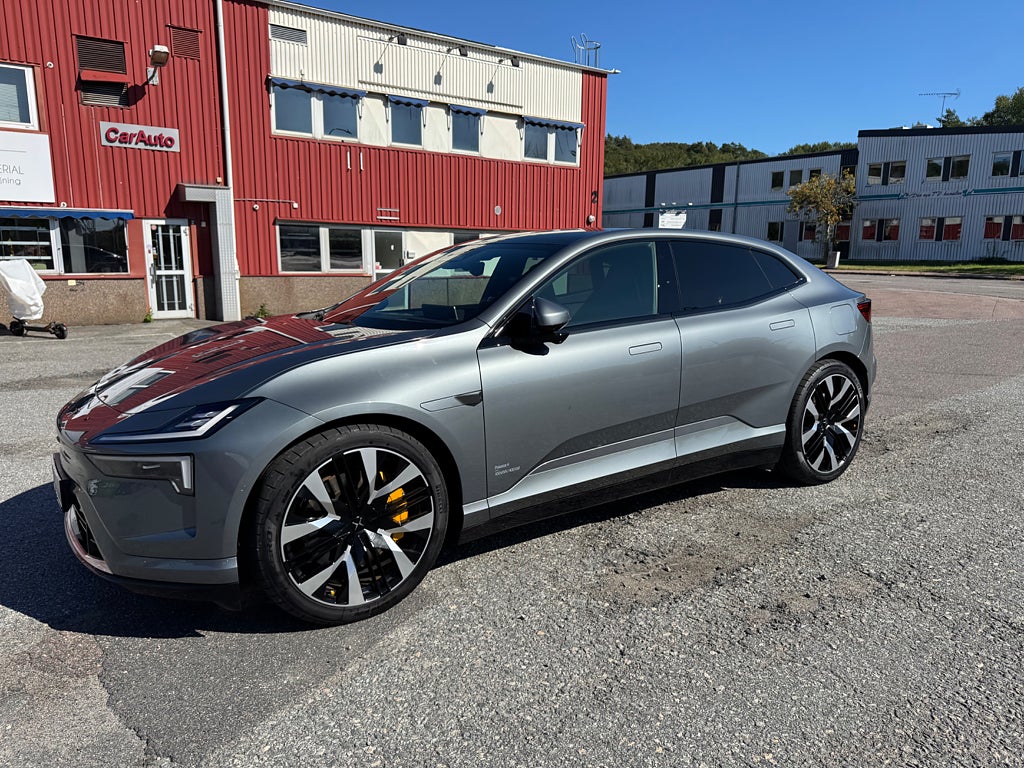 Polestar 4 Long range Dual motor Performance PLUS PILOT DRAG