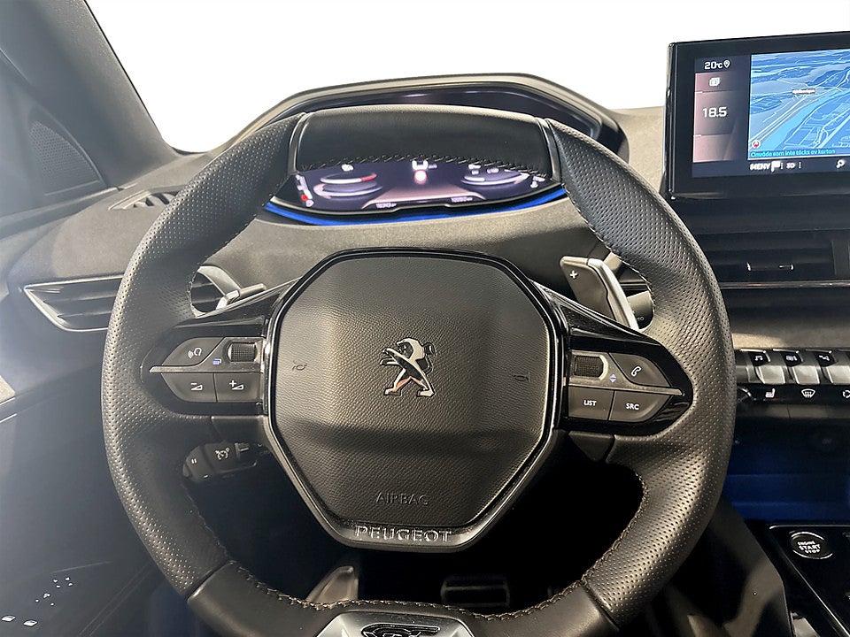 Bild på Peugeot 3008 GT 1.2 PT 130hk Aut B-KAMERA CARPLAY