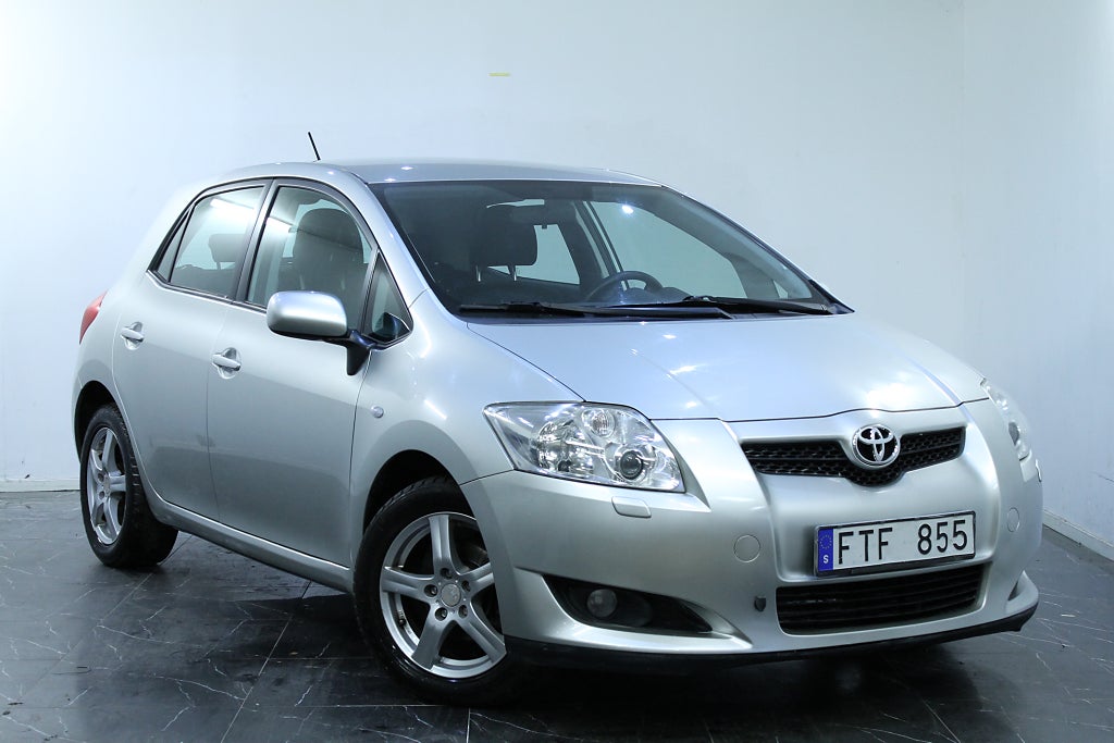 Toyota Auris 5-dörrar 1.6 Dual VVT-i MultiMode 2 Brukare