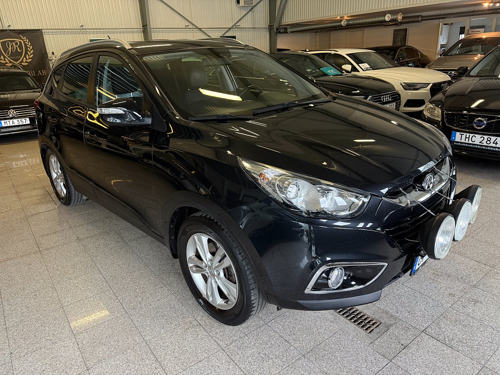 Hyundai ix35 2.0 4WD 163hk Business Motorvärmare Vinterhjul Drag