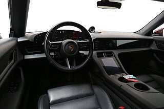 Kombi Porsche Taycan 10 av 31