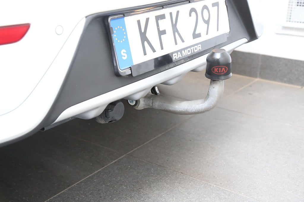 Kia Niro Hybrid 141hk Advance Plus Aut Motorv Dragkrok 2019