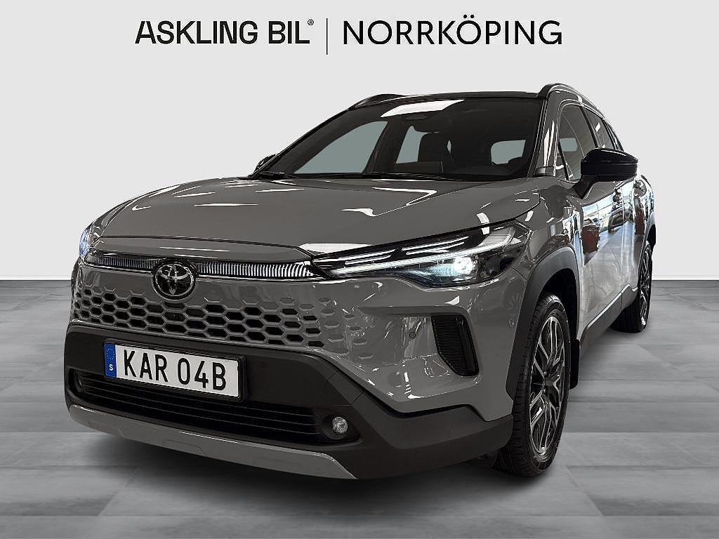 Toyota Corolla Cross Hybrid AWD-i Executive Panorama App-styrd värmare 197hk