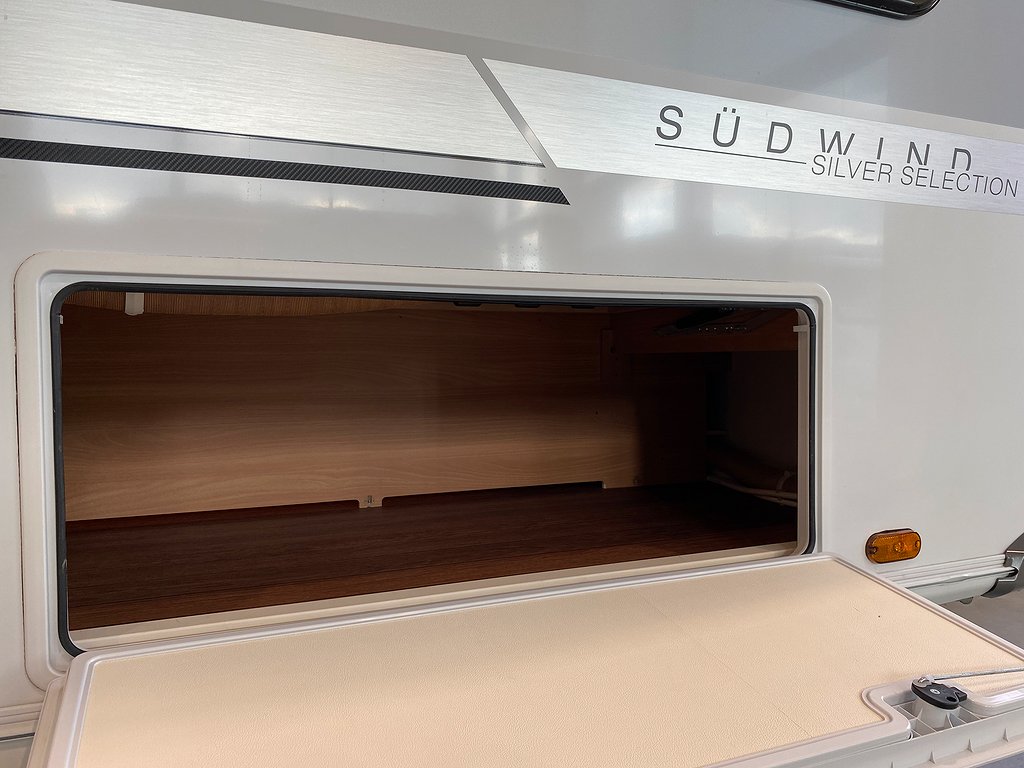 Knaus Sudwind 700 EU Silver Selection / Mover / 1.695kr/mån - Knaus