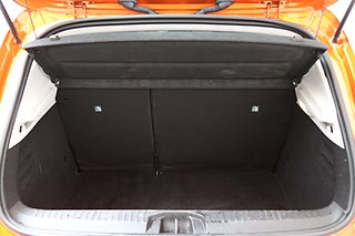 Halvkombi Renault Clio 4 av 16