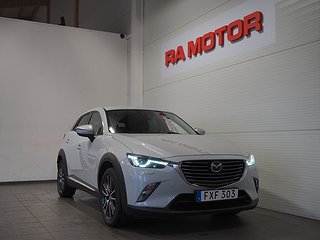 Halvkombi Mazda CX-3