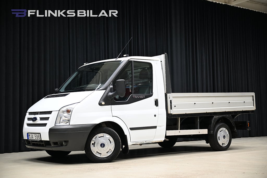 Ford Transit T300 Chassi Cab 2.2 TDCi 100HK Flak|Drag|Värmare|Moms