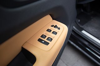 SUV Volvo XC60 10 av 22