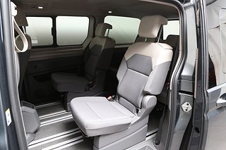 Minibuss Volkswagen Multivan 9 av 23