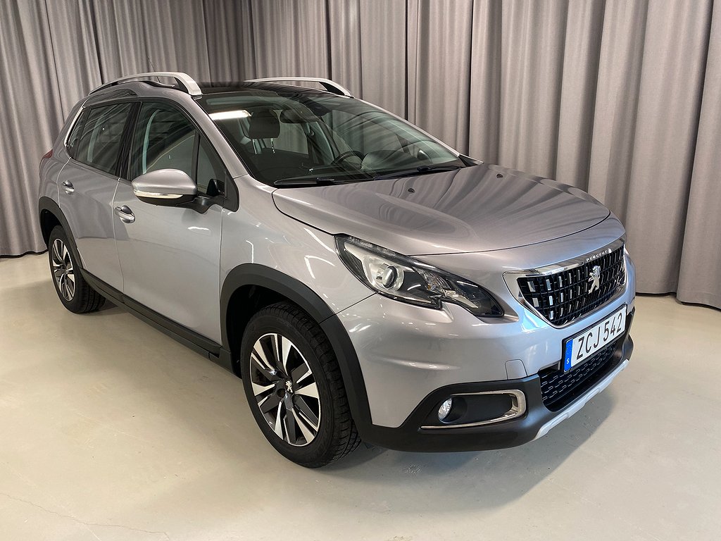 Peugeot 2008 Allure 110hk Manuell. Vinterhjul! Panorama!