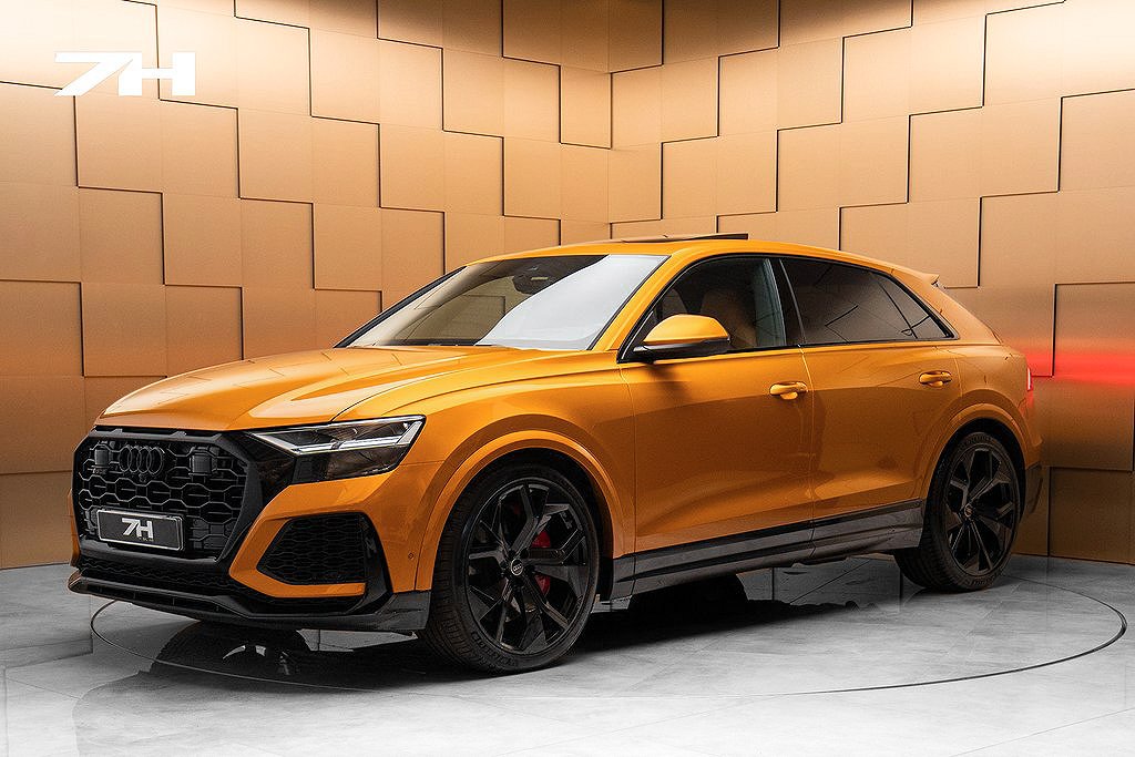 Audi RSQ8 Leasbar / Pano / B&O / HuD / 23" / Värmare / 360° 