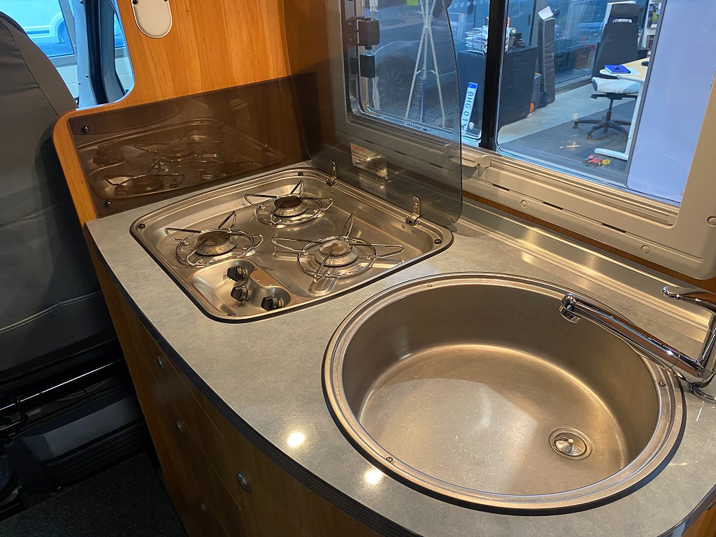 Bürstner T Marano / B-körkort / Solcell / Fint skick - Bürstner