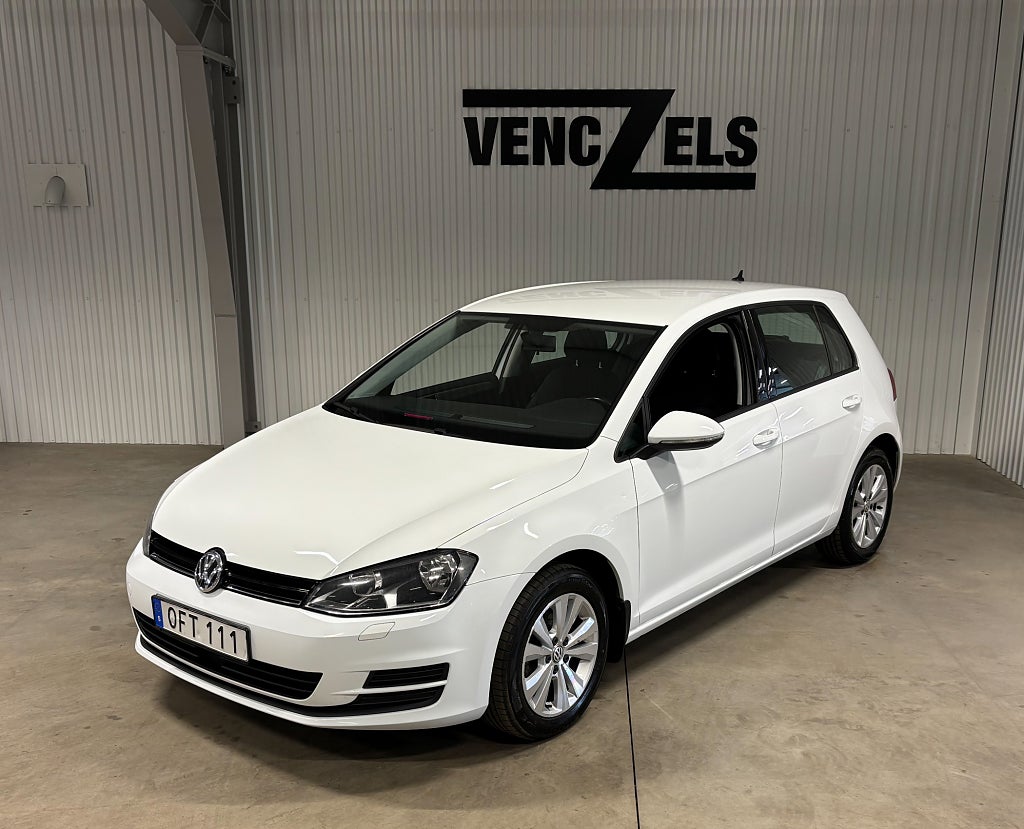 Volkswagen Golf 5-dörrar 1.2 TSI BMT Base Årsskatt 426 kronor
