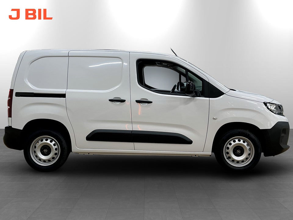 Bild på Opel Combo 100hk L1 - OMGÅENDE LEVERANS!