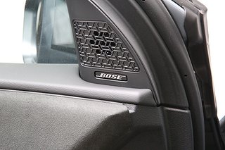 SUV Nissan Ariya 14 av 28