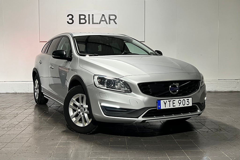 Volvo V60 Cross Country D4 Geartronic Classic Summum Pro Navi 190hk Värm Euro 6