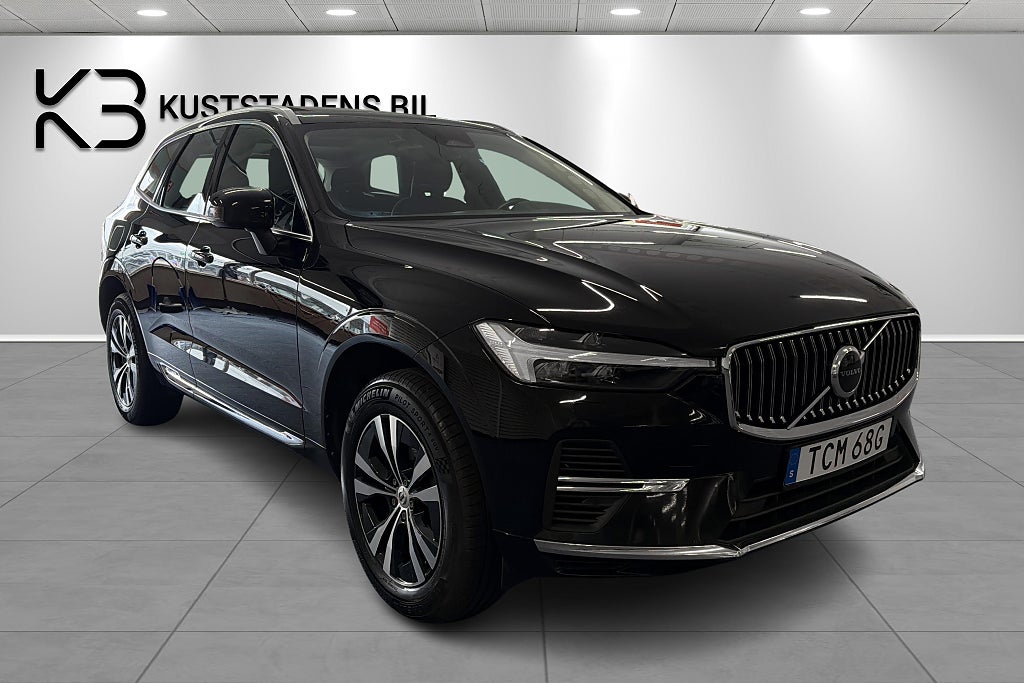 Volvo XC60 Recharge T6 AWD Core Edition Kamera Dragkrok Panorama