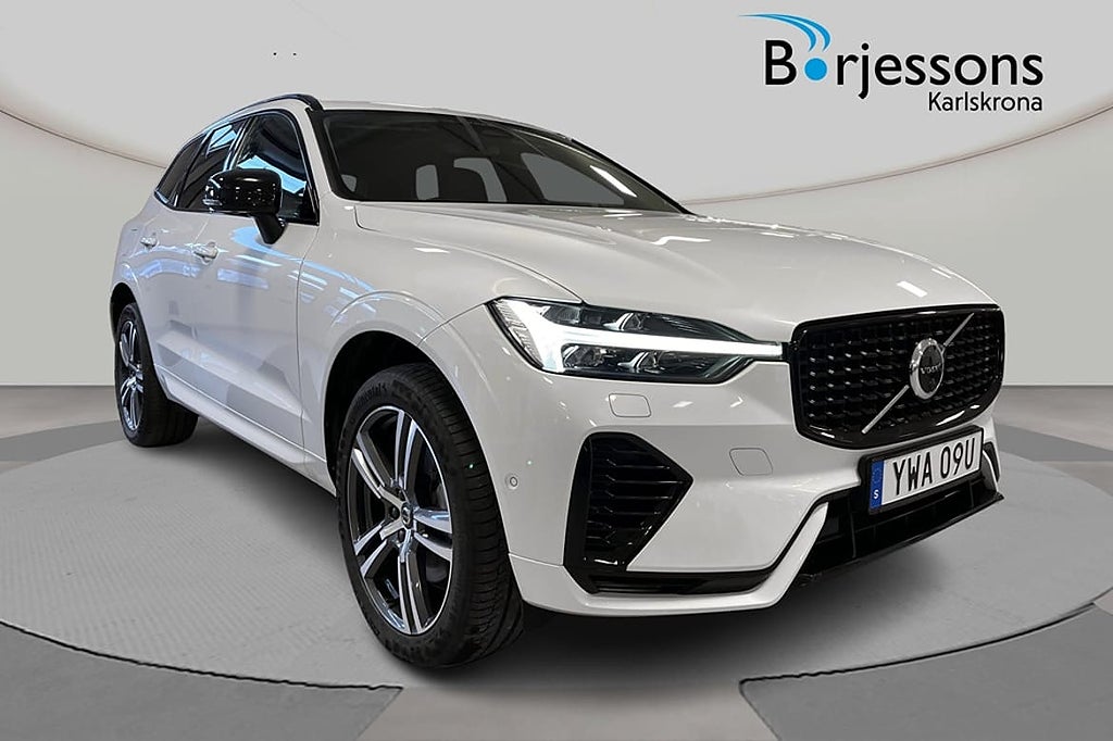 Volvo XC60 T6 AWD 350hk R-Design Dark Drag Panorama