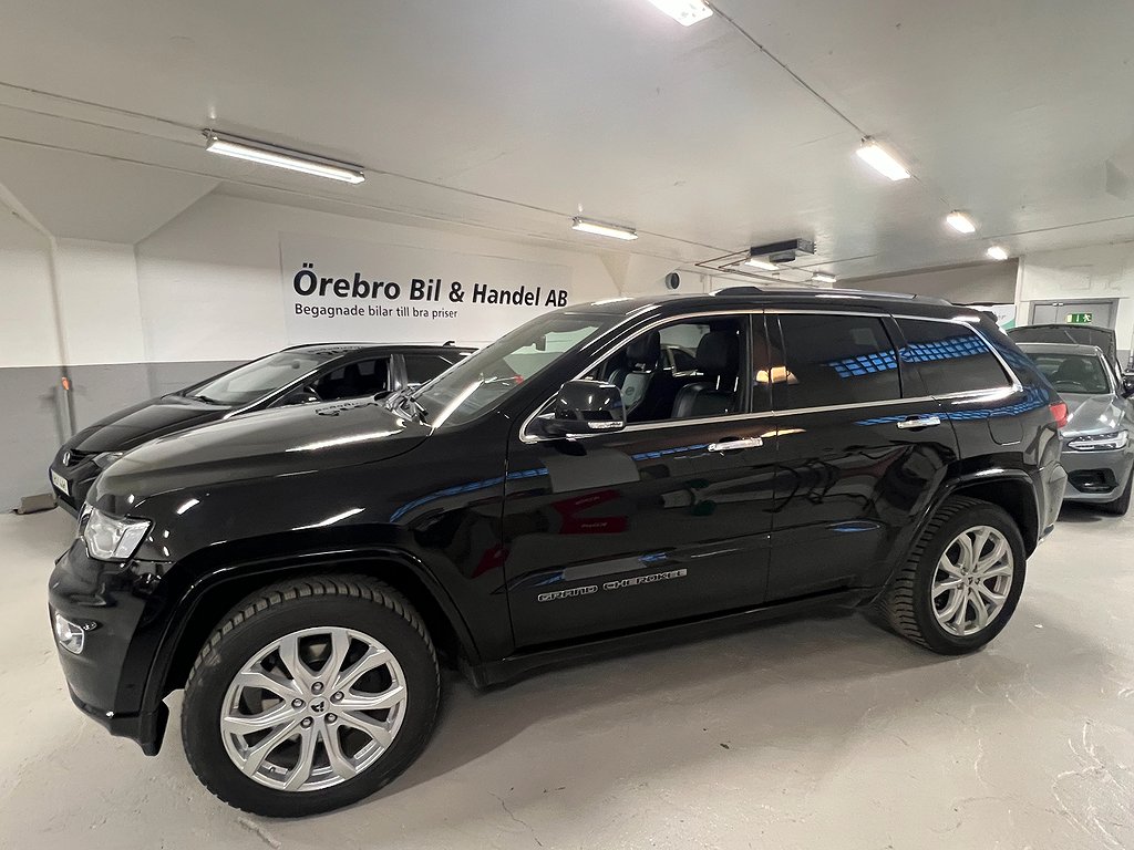 Jeep Grand Cherokee 3.0 V6 CRD 4WD Overland 250hk Drag M-vär