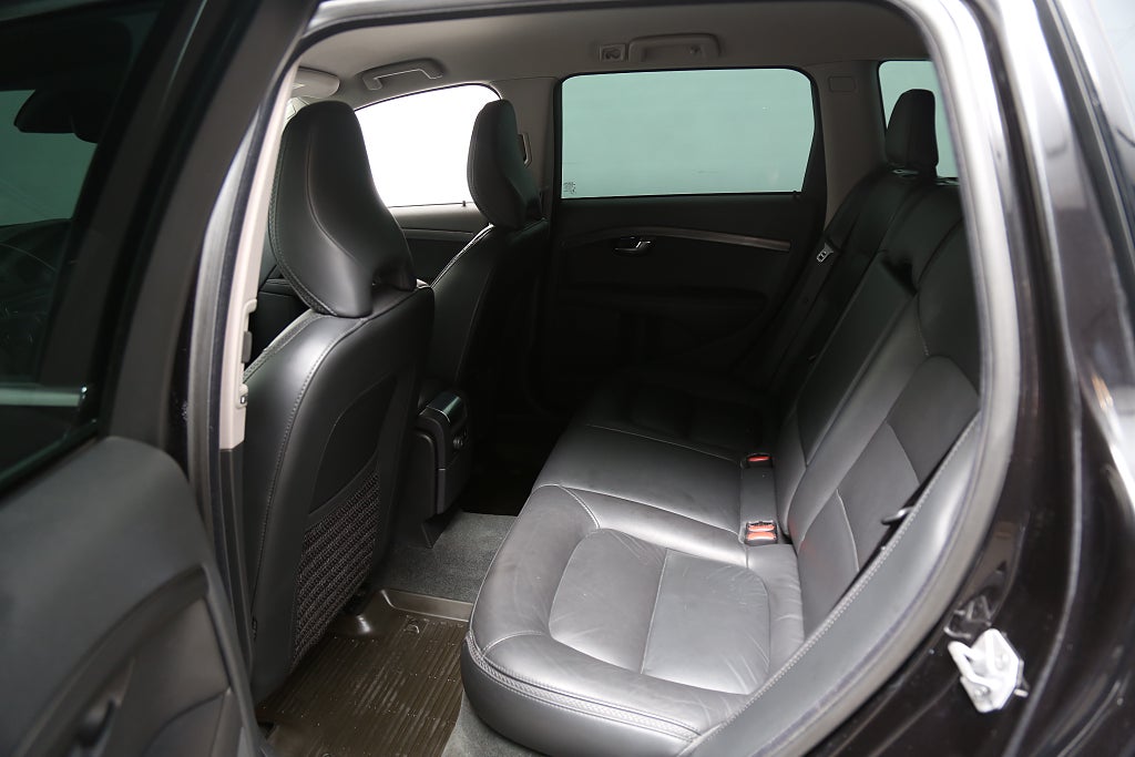 Volvo XC70 D4 181hk Classic Summum Aut Skinn Värmare Dragkrok 2016