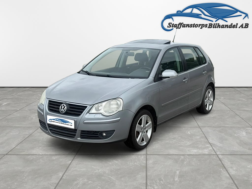 Volkswagen Polo 5-dörrar 1.4 Comfortline | TAKLUCKA | DRAG 