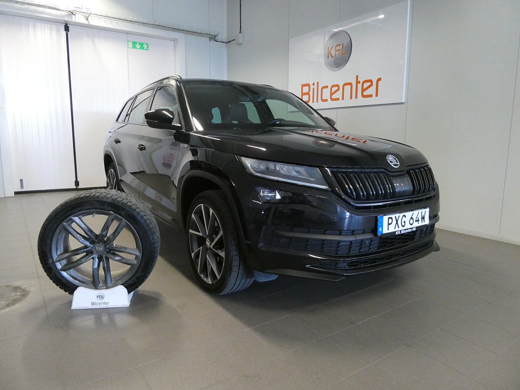 Skoda Kodiaq 2.0 TSI 4x4 Sportline 7-Sits-Drag-Canton-Pano-Värm-SoV
