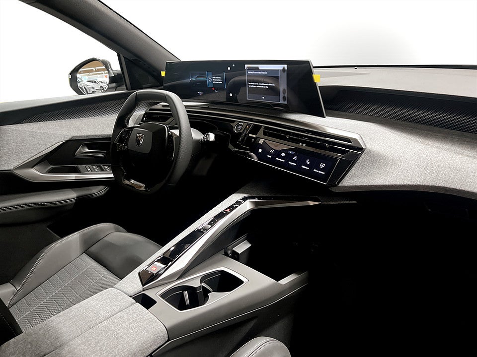Bild på Peugeot 5008 GT Hybrid Aut - HYRBIL