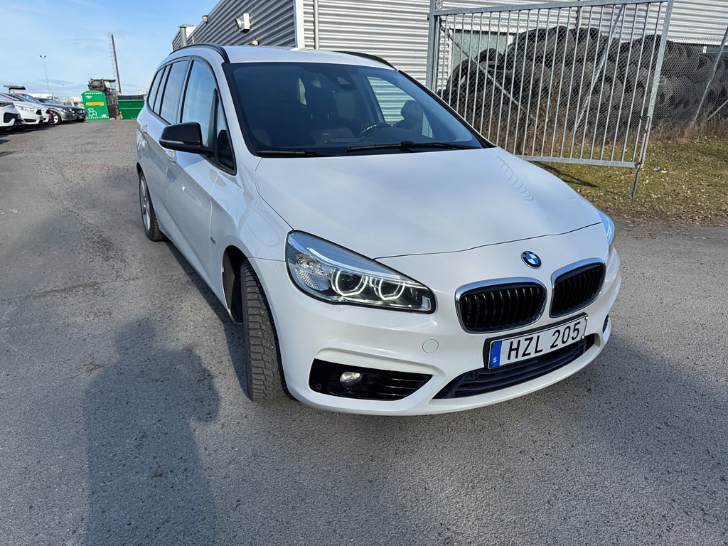 BMW 220 d xDrive Gran Tourer Steptronic Sport På ingång