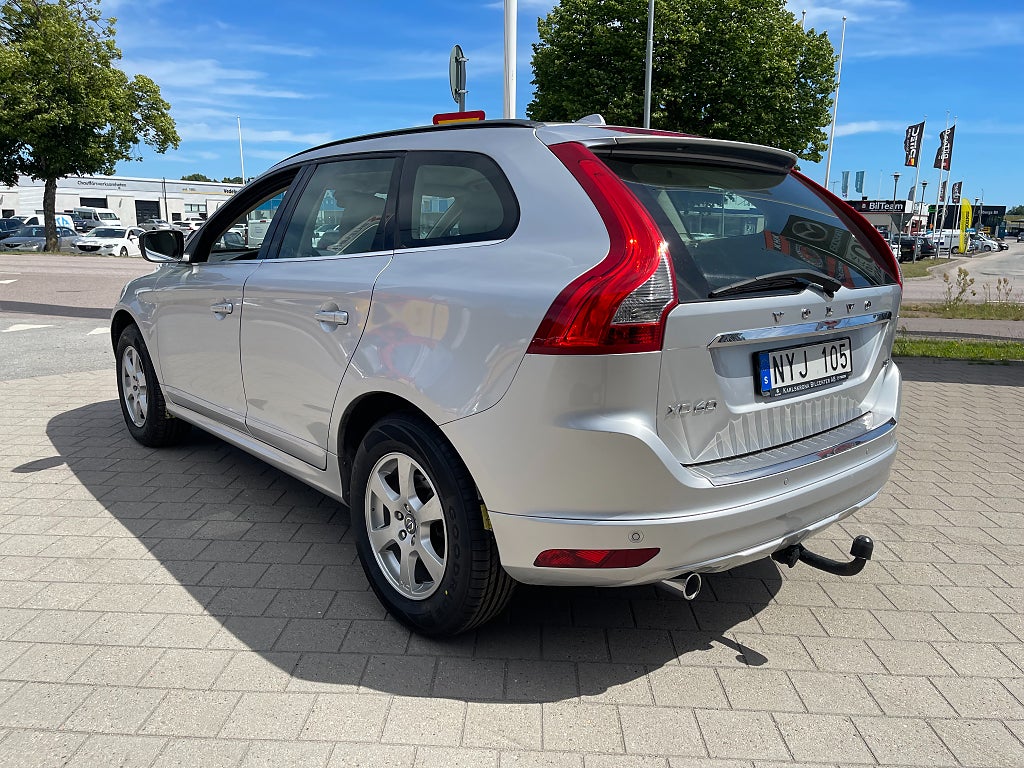 Volvo XC60 D3 Momentum 136 hk dragkrok, NY KAMREM