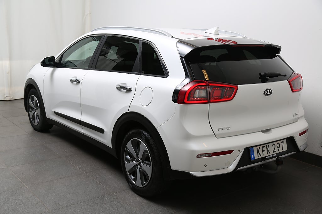 Kia Niro Hybrid 141hk Advance Plus Aut Motorv Dragkrok 2019