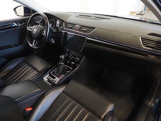 Kombi Skoda Superb 11 av 23