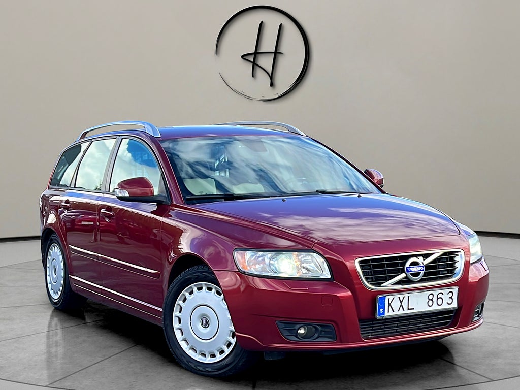 Volvo V50 D2 Summum 116hk Helskinn Dragkork *SE-UTR