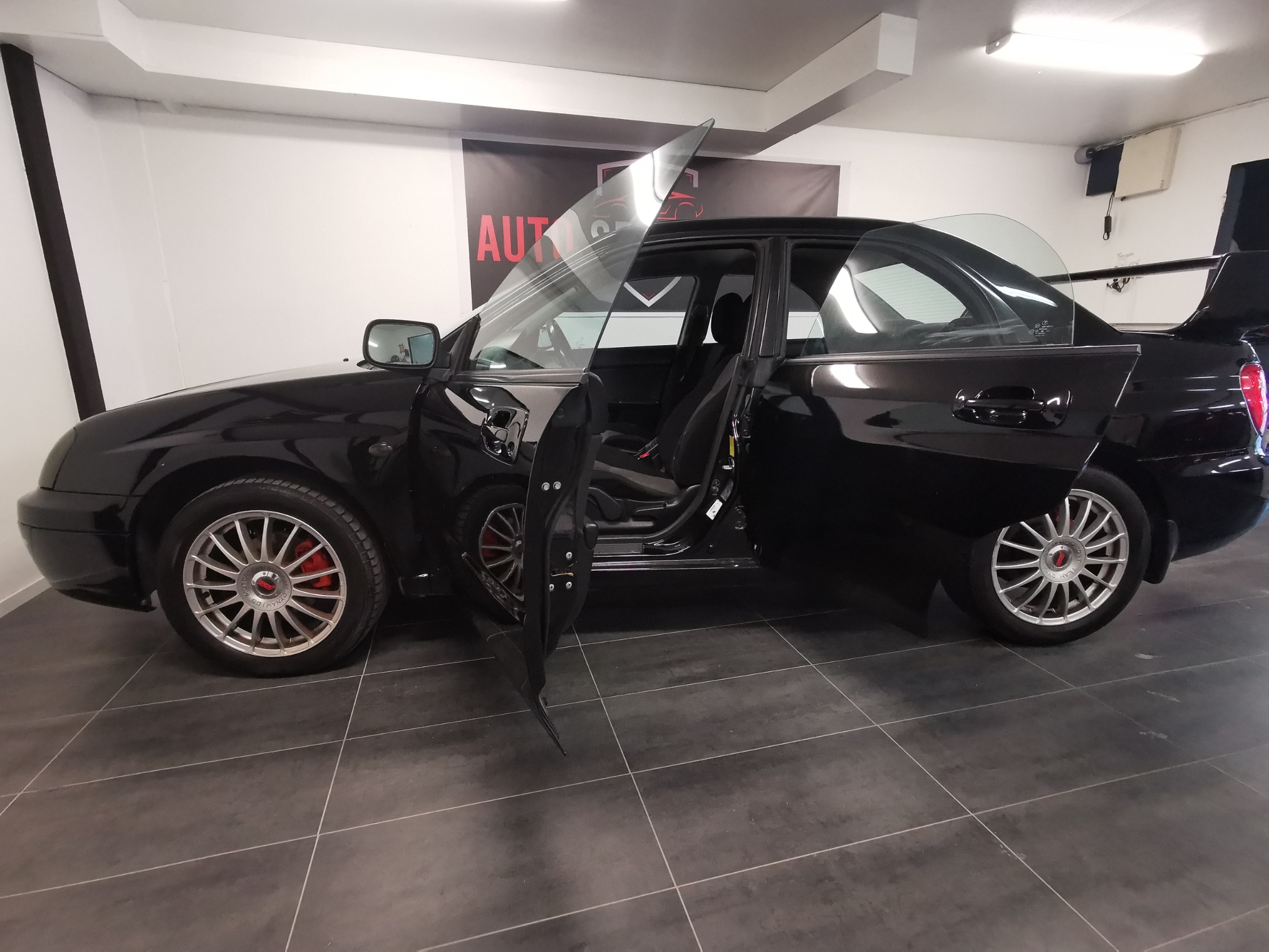 Subaru Impreza Sedan 2.0 4WD 125hk 2003, bild 3/45