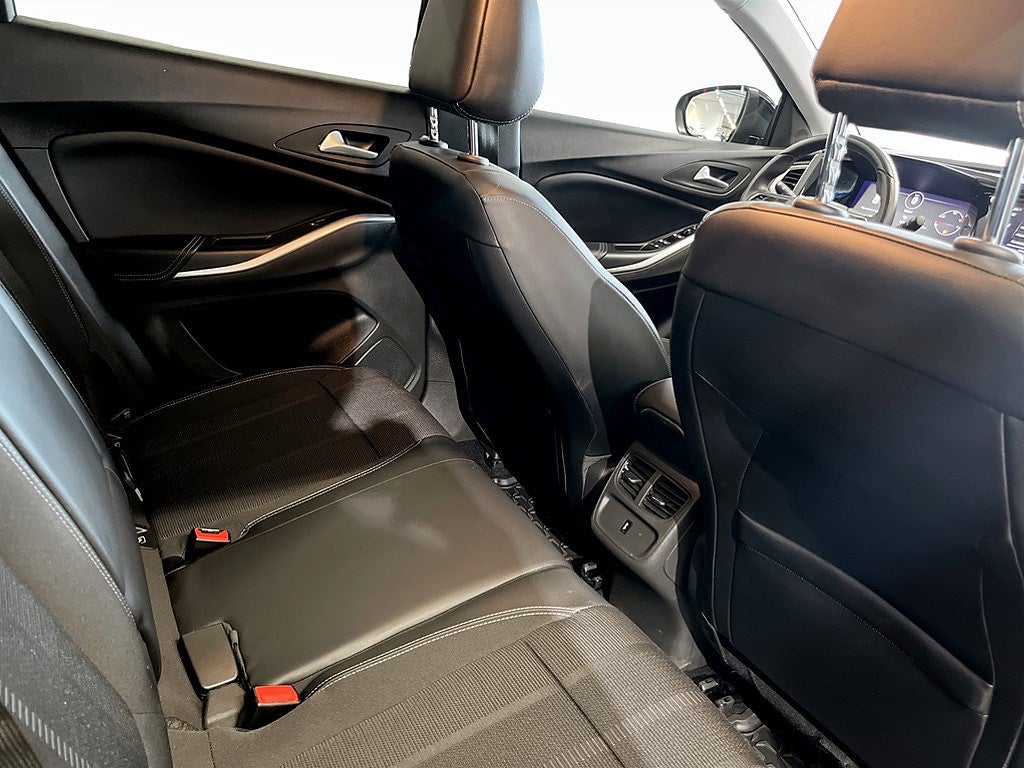 Bild på Opel Grandland GS-Line 1.2 Turbo 130hk Aut - B-KAMERA, RATTVÄRME