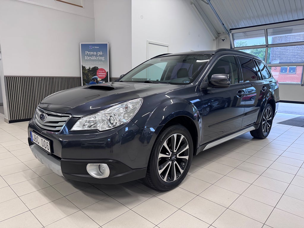 Subaru Outback 2.0 4WD Business / 18" hjul / Full serv
