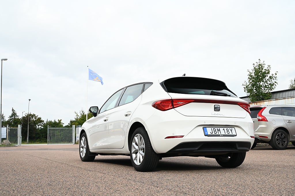 Seat Leon 1.0 TSI Style Pluspaket / 12 MÅNADERS GARANTI