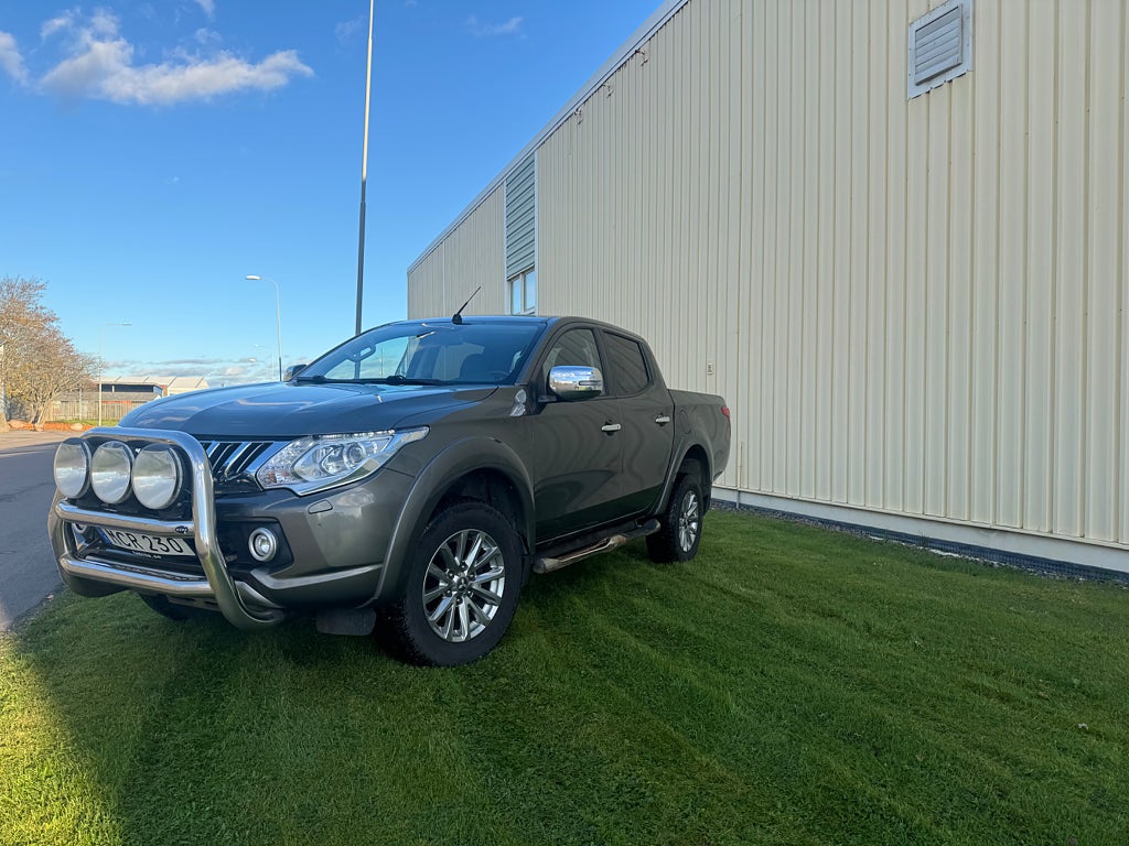 Mitsubishi L200 Dubbelhytt 2.4 DI-D MIVEC SS-4WD-II Euro 5