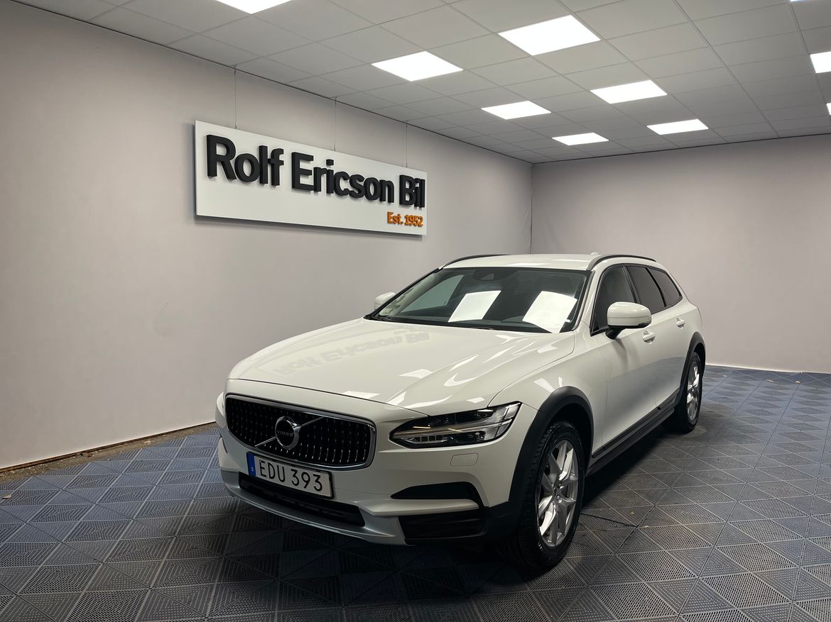 Volvo V90 Cross Country