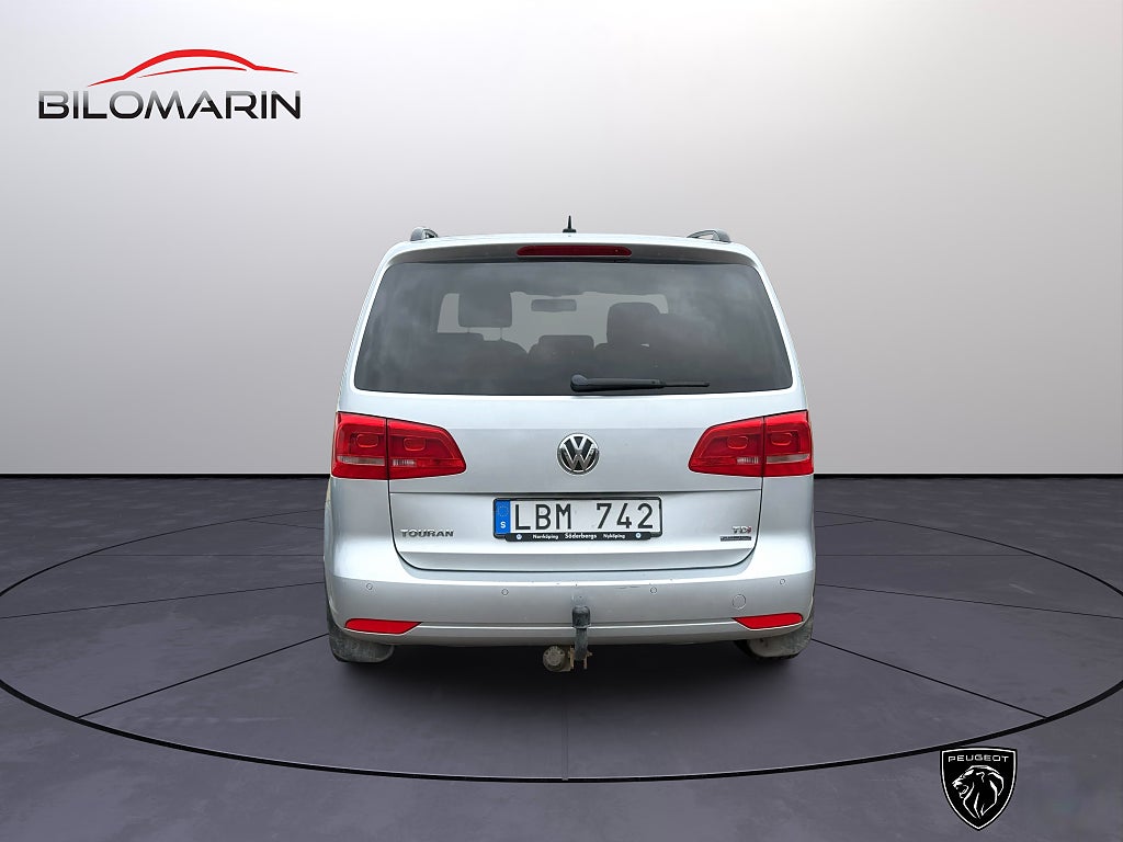Volkswagen Touran 2013 - miniatyr 3