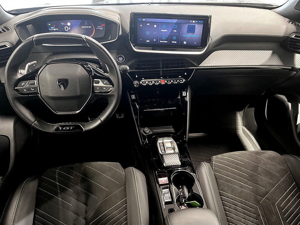 Bild på Peugeot 2008 GT Hybrid 145hk Aut B-KAMERA CARPLAY